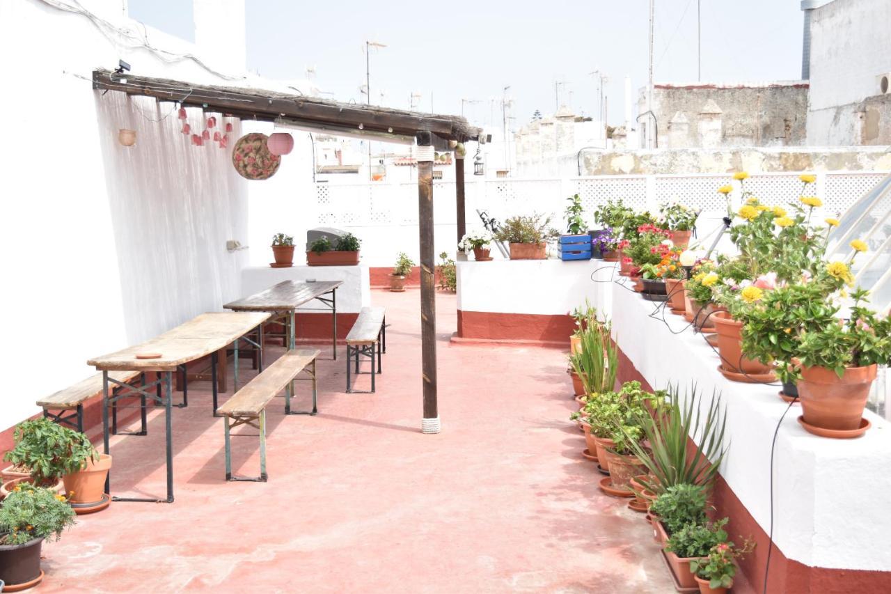 Apartamentos Veedor Cádiz Exterior photo