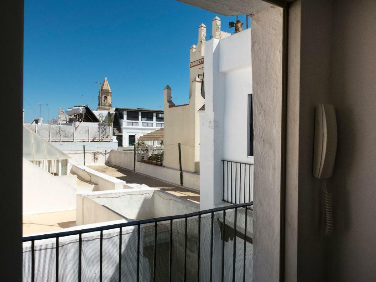 Apartamentos Veedor Cádiz Exterior photo