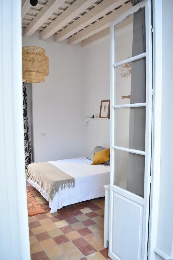 Apartamentos Veedor Cádiz Exterior photo
